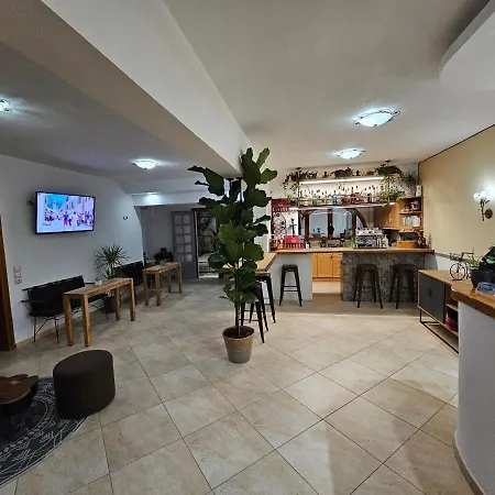 Sunlight Naxos Lägenhetshotell 4*